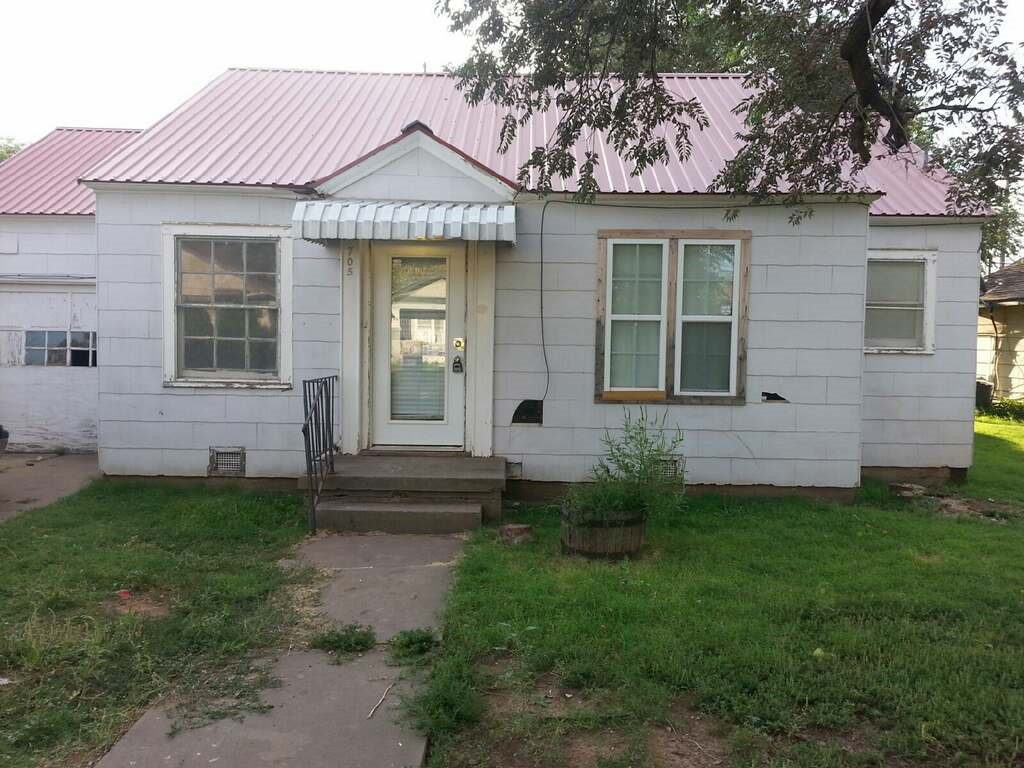 Property main image
